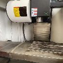 []仓库新到一批华佑850加工中心，三线轨，BT40主轴8000.